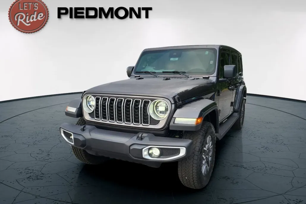 2025 Jeep Wrangler Sahara photo 1