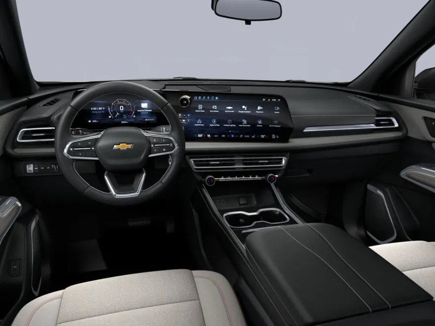 2026 Chevrolet Traverse photo 1