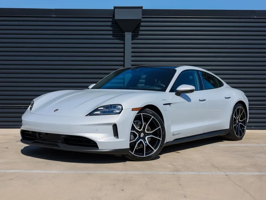 2025 Porsche Taycan S photo 1