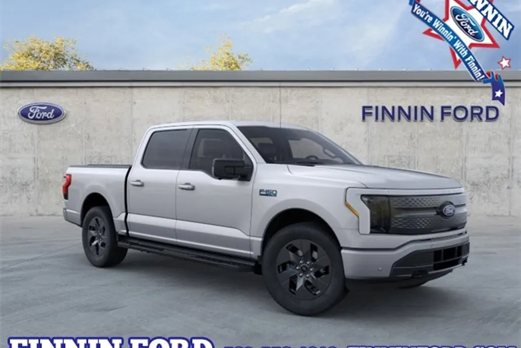 2025 Ford F-150 Lightning photo 1