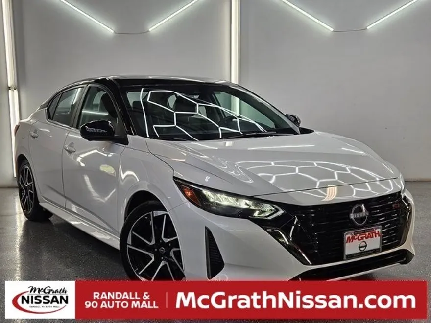 2024 Nissan Sentra SR photo 1