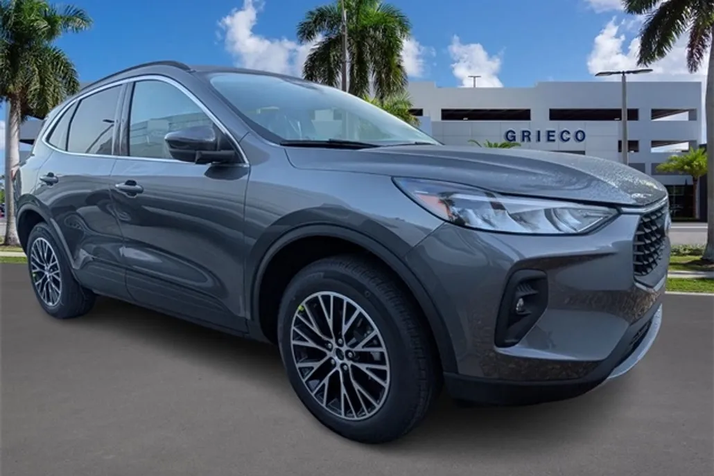 2025 Ford Escape Plug-In Hybrid photo 1