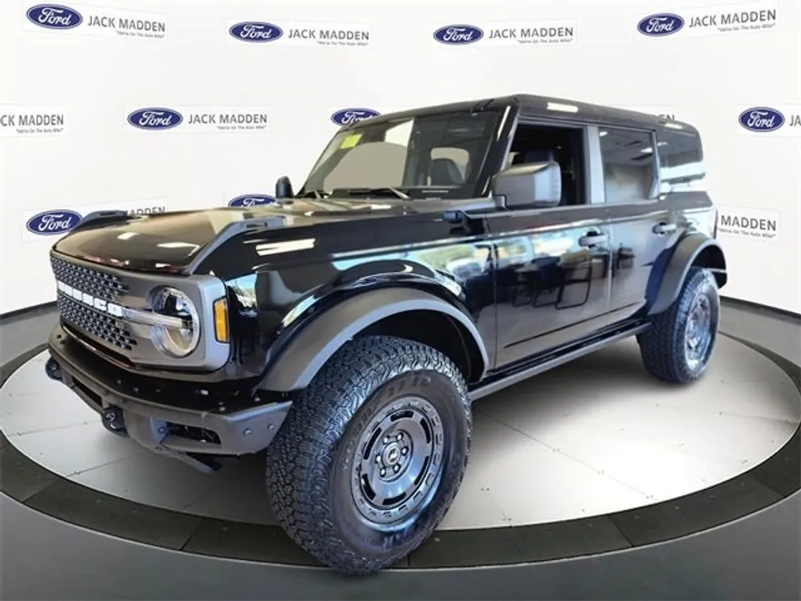 2025 Ford Bronco Badlands photo 1