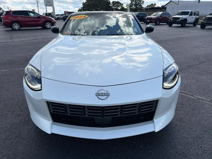 2024 Nissan Z Performance photo 1