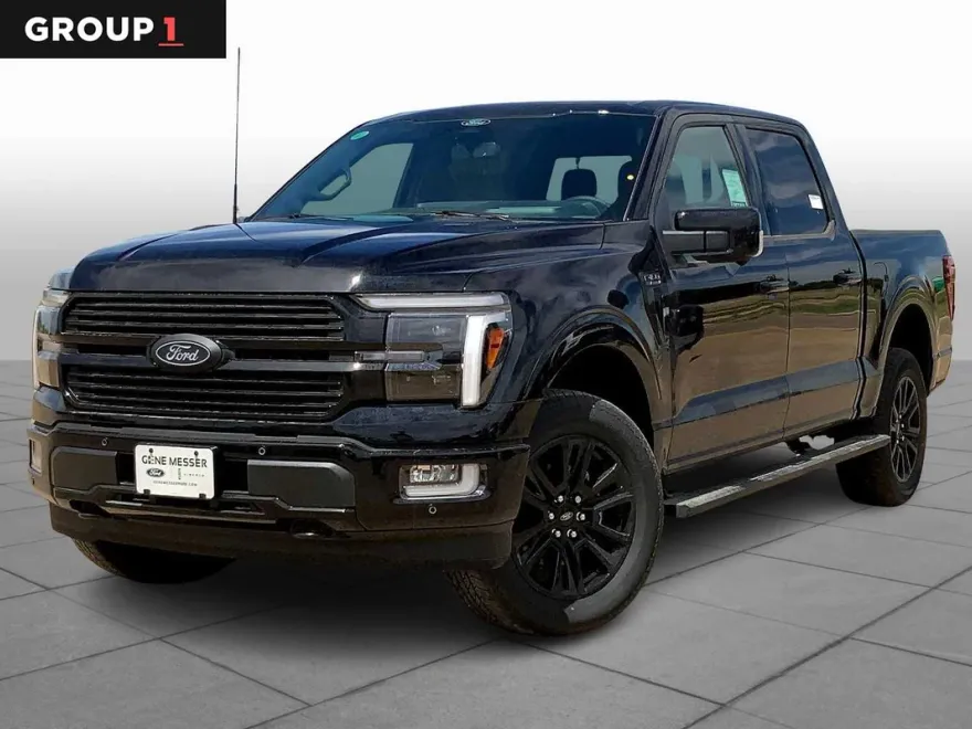 2025 Ford F-150 Platinum photo 1