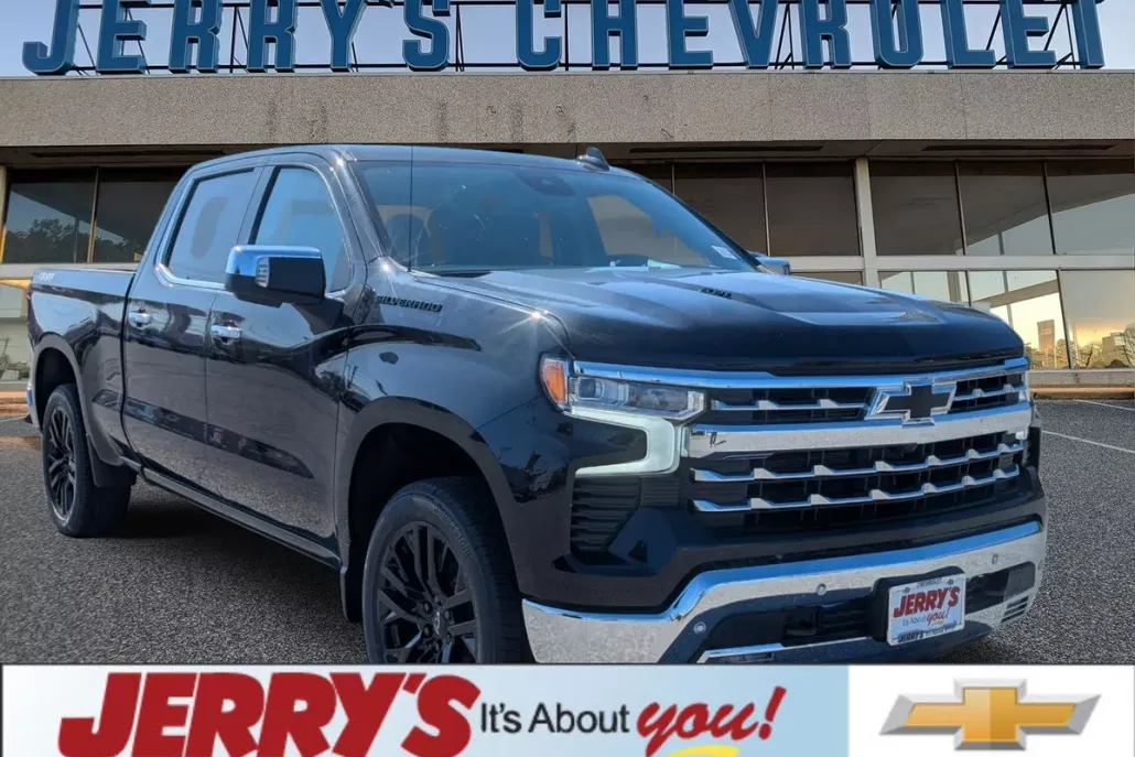 2025 Chevrolet Silverado 1500 LTZ photo 1