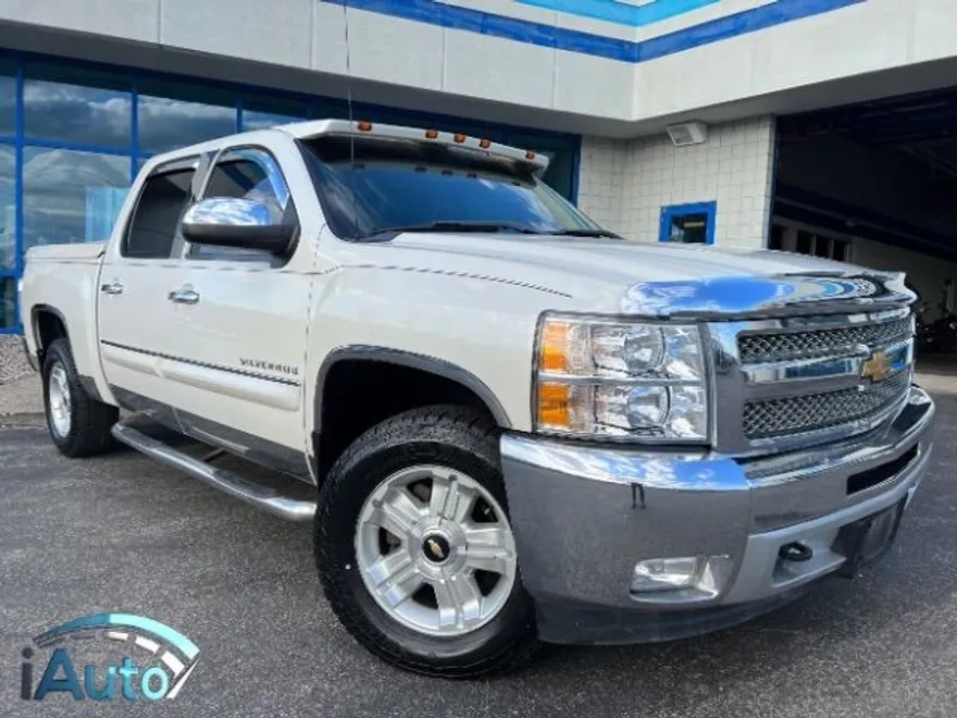 2012 Chevrolet Silverado 1500 LT photo 1