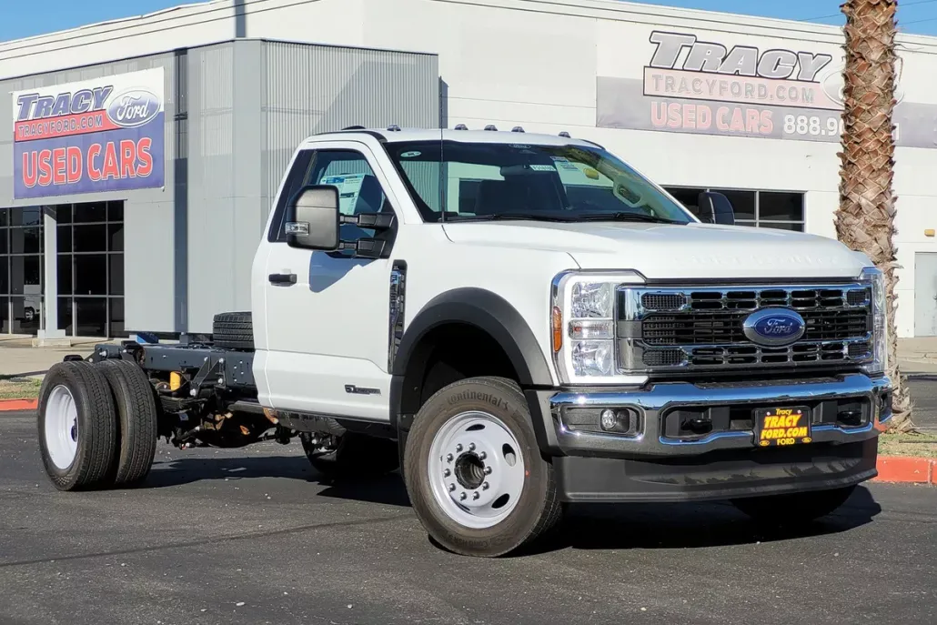 2024 Ford F-450 XL photo 1