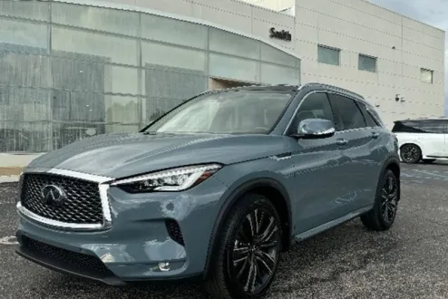 2023 Infiniti QX50 Sensory AWD photo 3