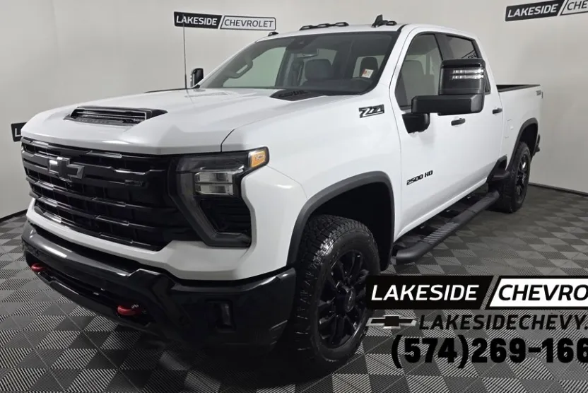 2026 Chevrolet Silverado 2500HD LT photo 1