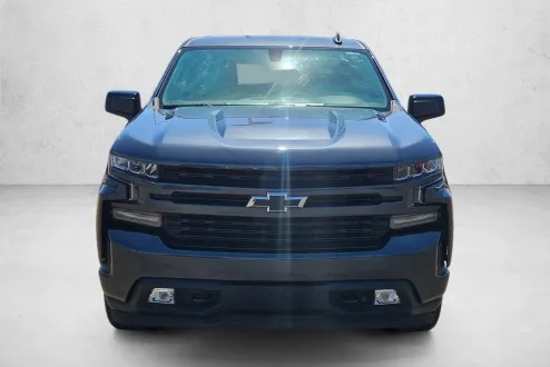 2020 Chevrolet Silverado 1500 RST photo 2
