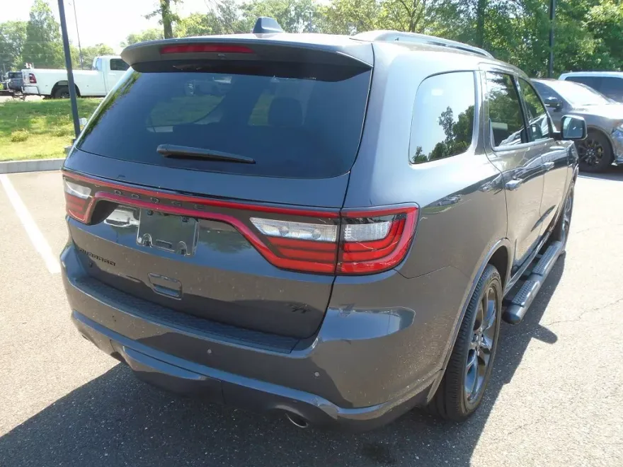 2024 Dodge Durango R/T Premium photo 1