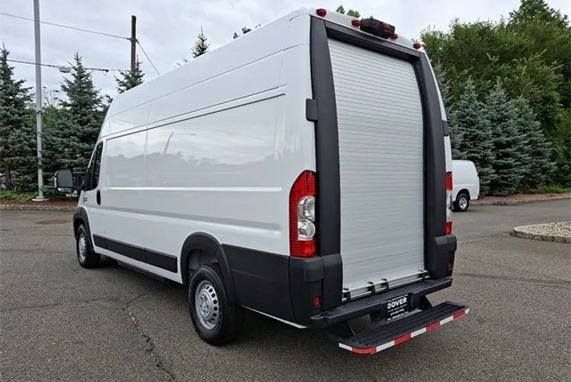 2024 Ram 3500 photo 1