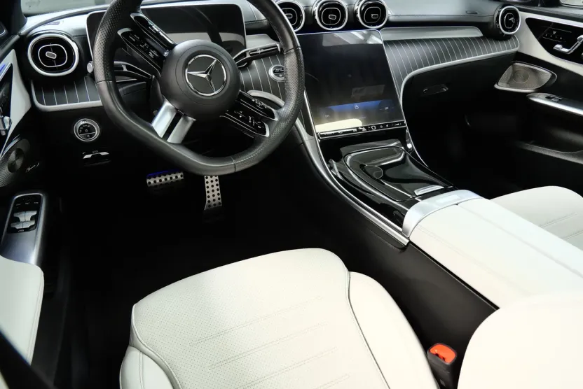 2024 Mercedes Benz C 300 4MATIC photo 1