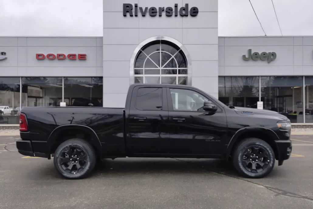 2025 Ram 1500 Big Horn photo 1