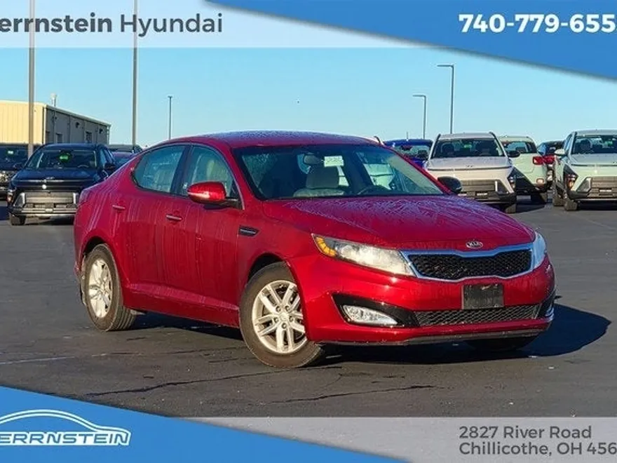 2013 Kia Optima LX photo 1