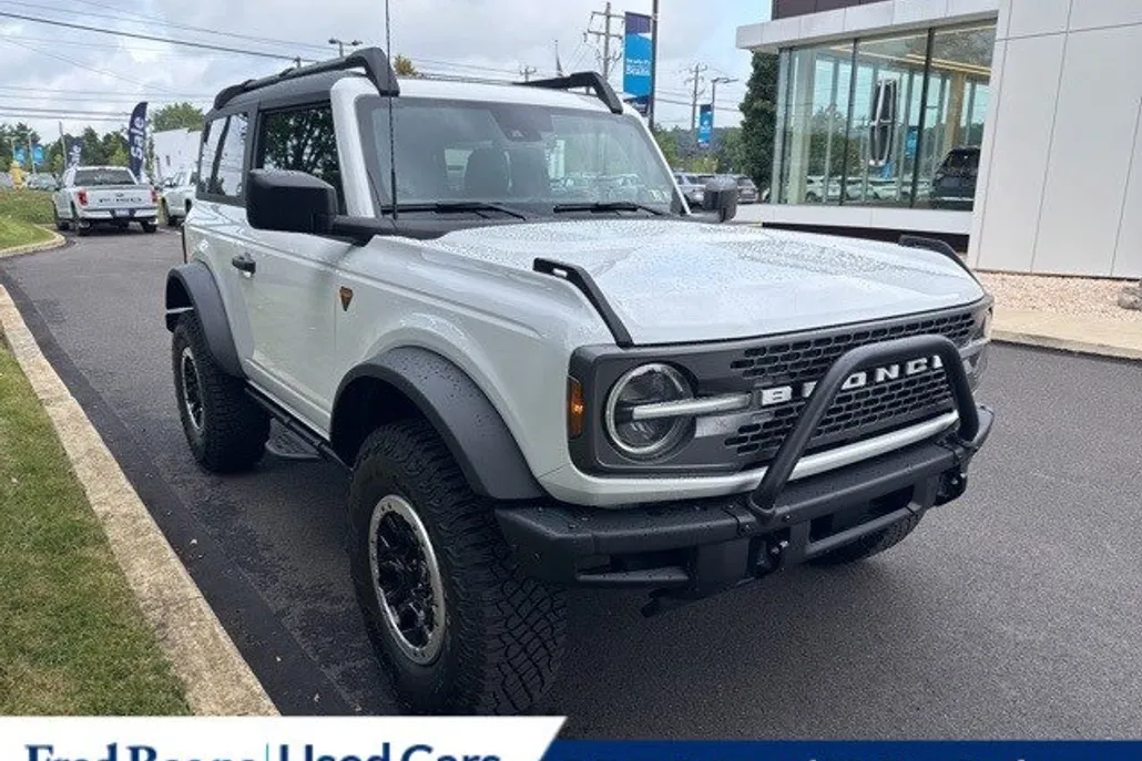 2024 Ford Bronco Badlands photo 1