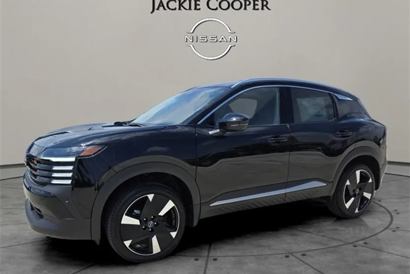 2025 Nissan Kicks SR photo 1