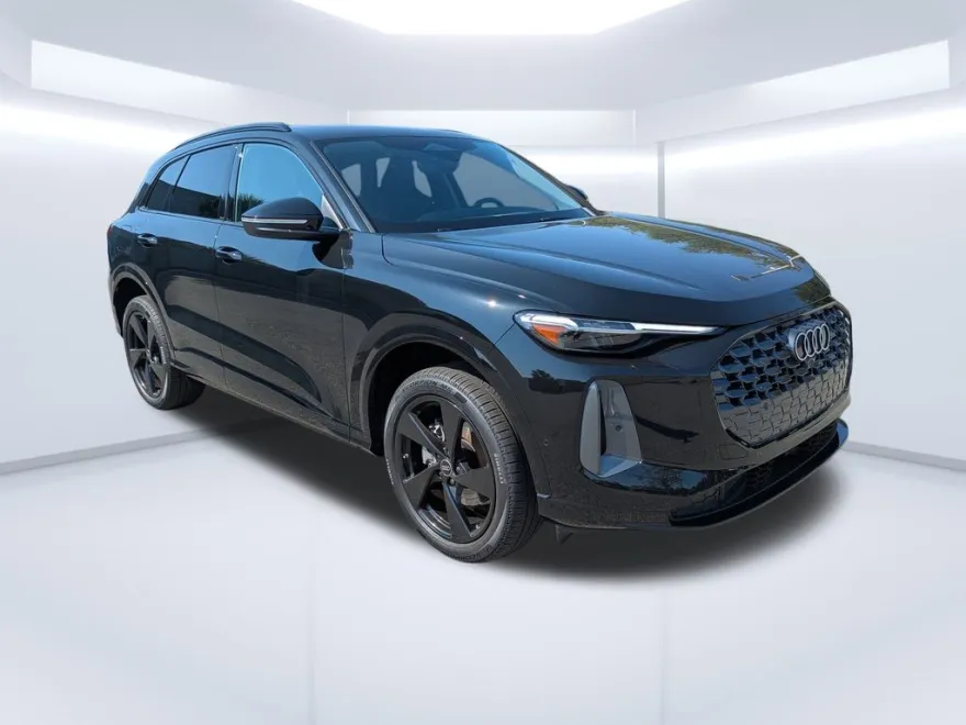 2025 Audi Q5 Premium Plus photo 1