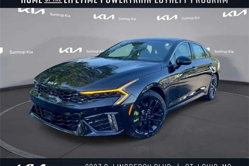 2026 Kia K5 GT photo 1