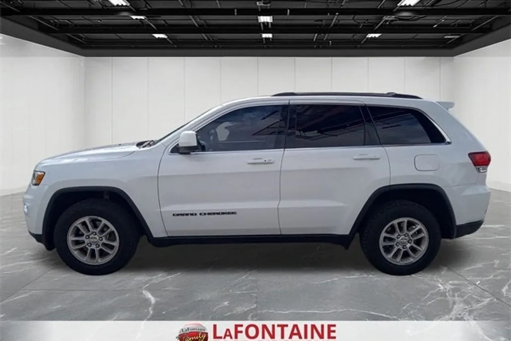 2020 Jeep Grand Cherokee Laredo E photo 1