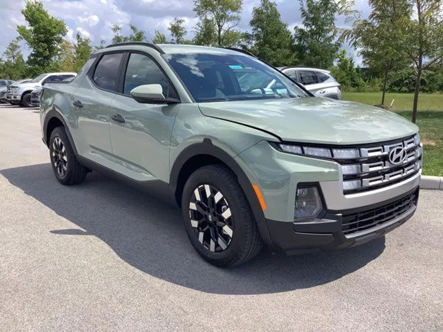 2026 Hyundai Santa Cruz SEL photo 1