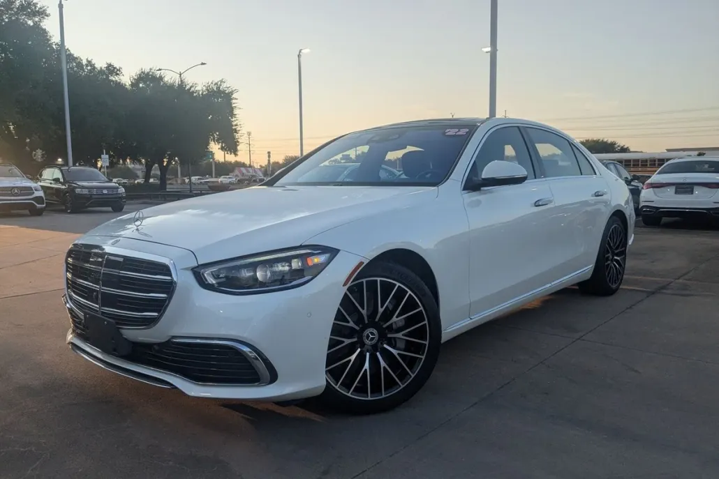 2022 Mercedes Benz S 580 4MATIC photo 1