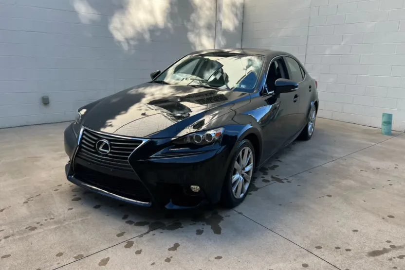2015 Lexus IS 250 photo 1