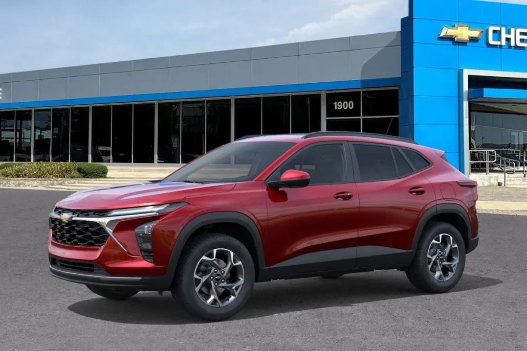 2026 Chevrolet Trax LT photo 1