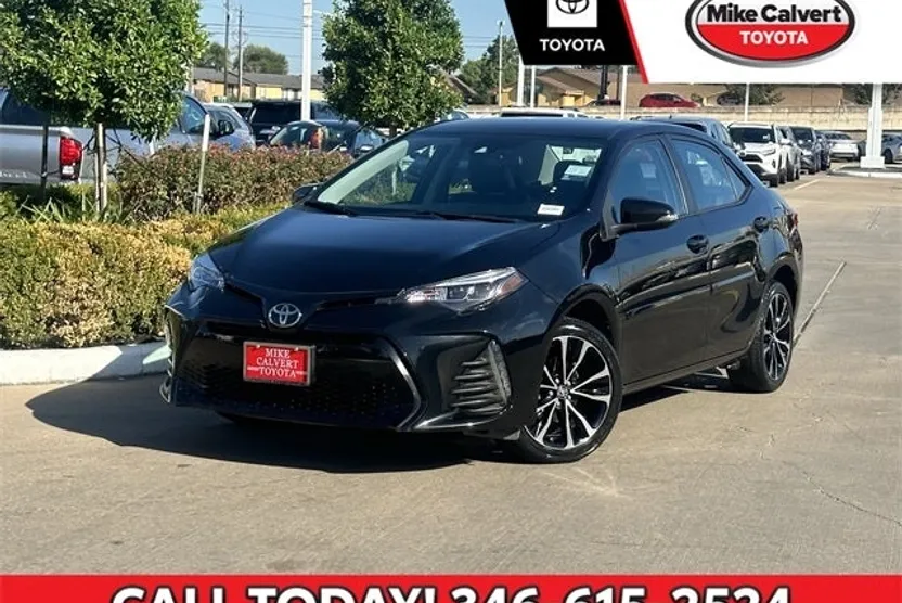 2019 Toyota Corolla SE photo 1