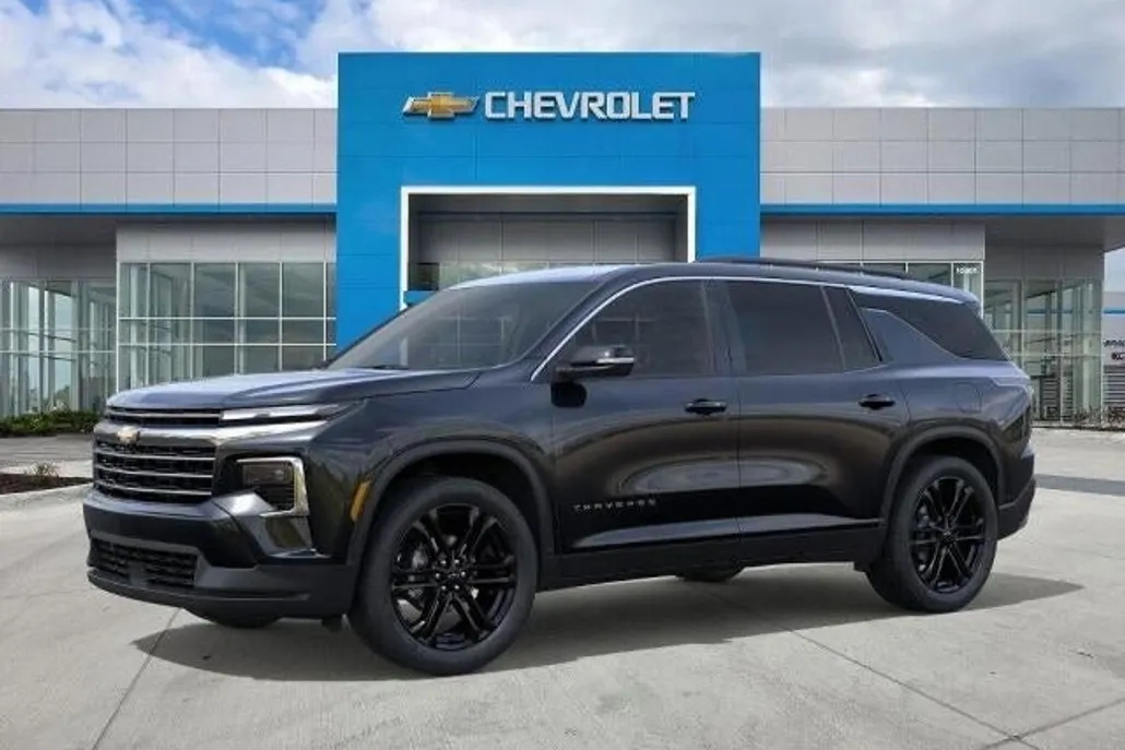 2026 Chevrolet Traverse photo 1