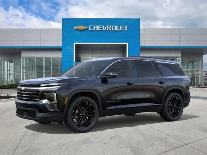 2026 Chevrolet Traverse photo 1