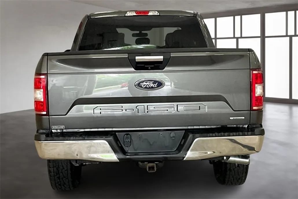 2019 Ford F-150 XLT photo 1
