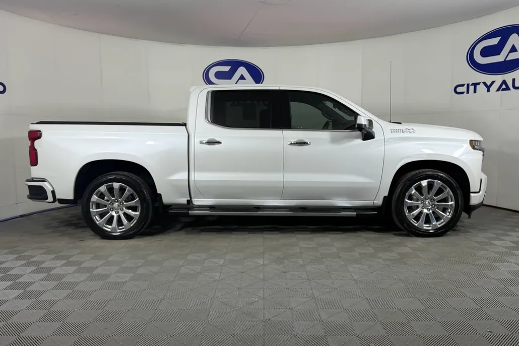 2019 Chevrolet Silverado 1500 High Country photo 1
