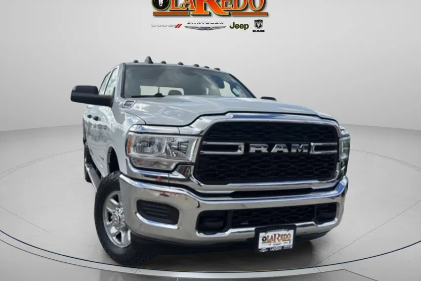 2022 Ram 2500 Tradesman photo 1
