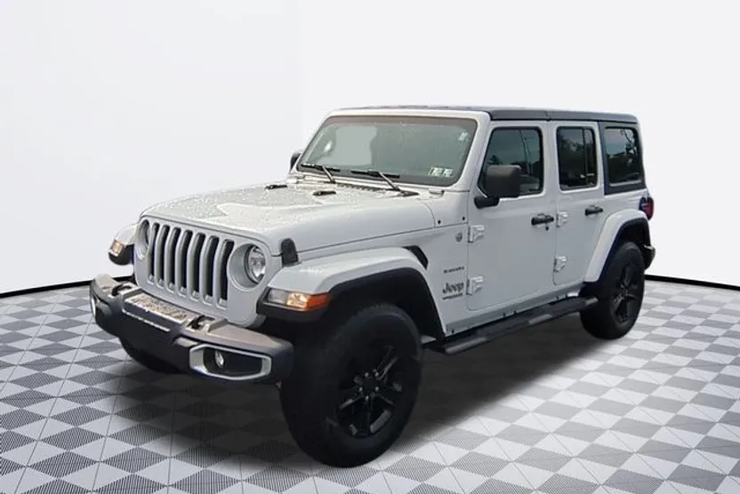 2021 Jeep Wrangler Unlimited Sahara photo 1