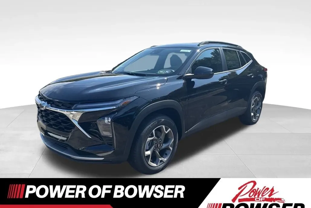 2025 Chevrolet Trax LT photo 1