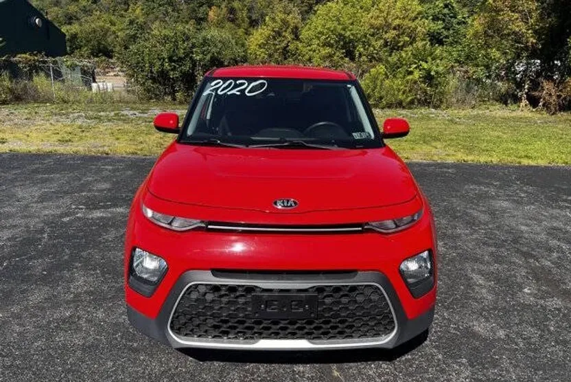 2020 Kia Soul S photo 1