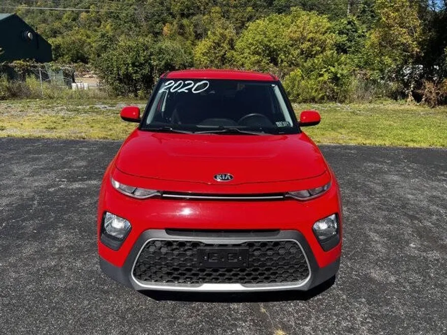 2020 Kia Soul S photo 1