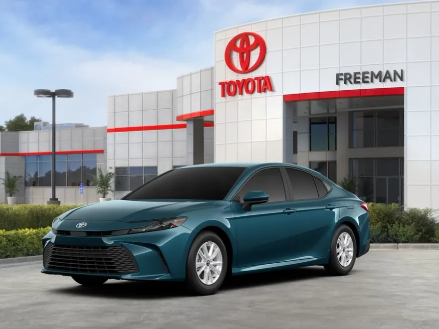 2026 Toyota Camry LE photo 1