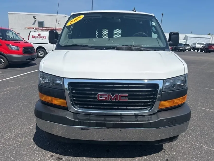 2023 Gmc Savana 2500 Cargo photo 1