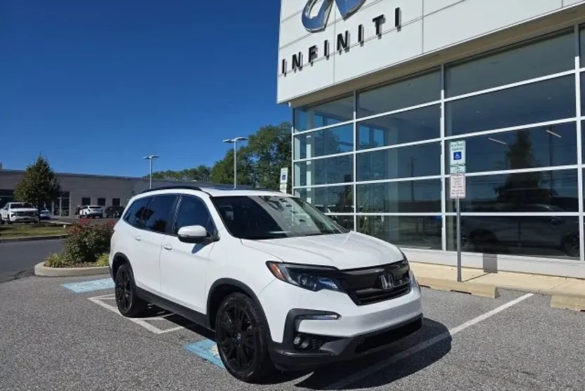 2021 Honda Pilot Special Edition photo 1