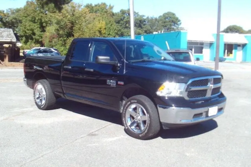 2019 Ram 1500 Classic Express photo 1