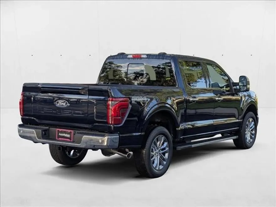 2025 Ford F-150 Lariat photo 1