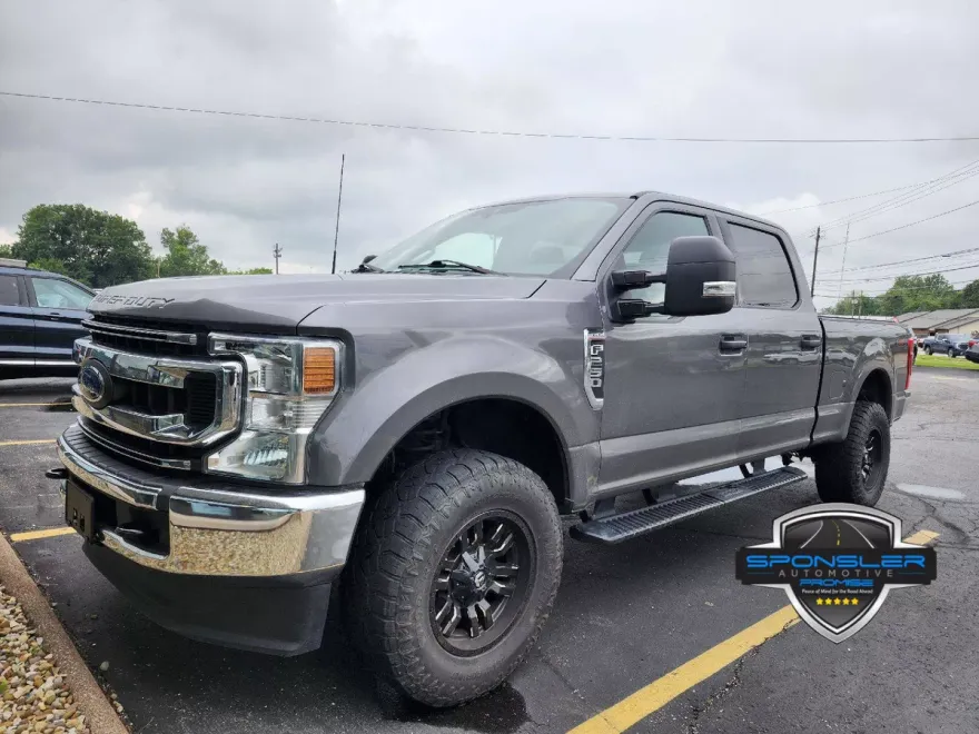 2022 Ford F-250 XLT photo 1