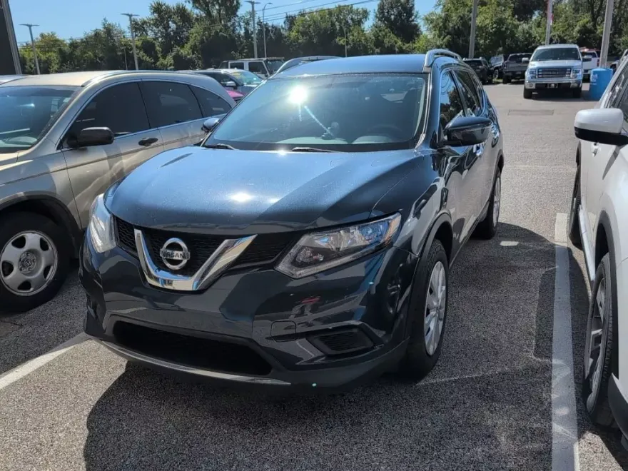 2016 Nissan Rogue S photo 1