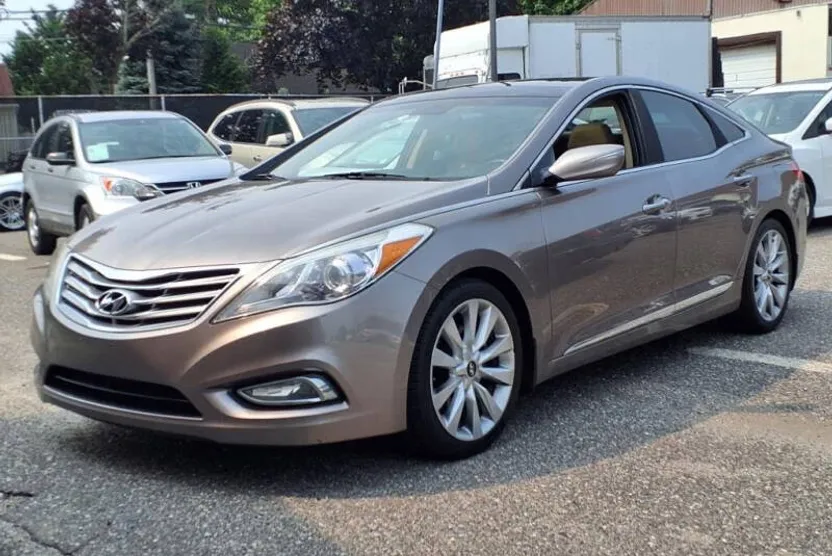 2013 Hyundai Azera photo 1