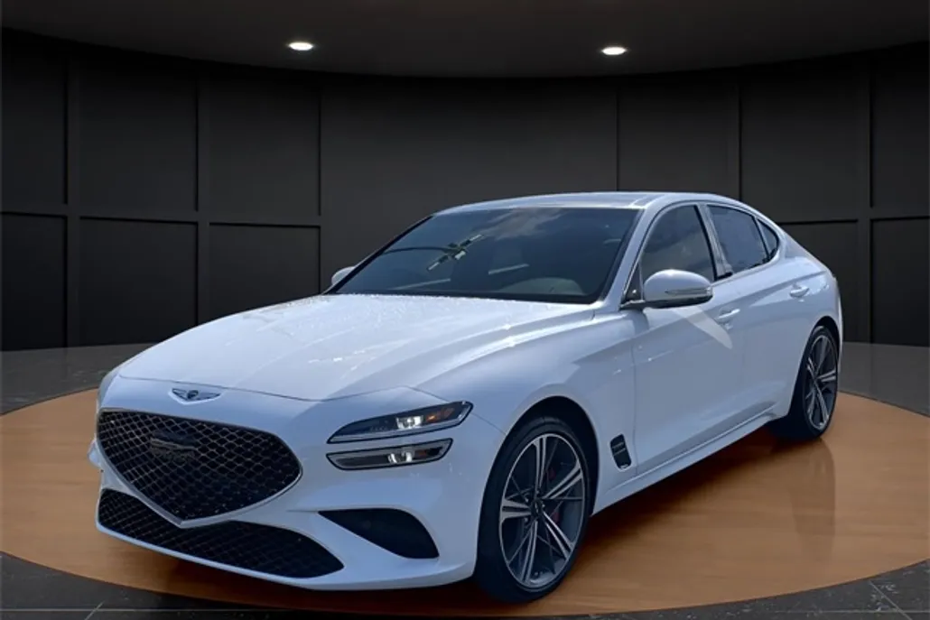 2025 Genesis G70 2.5T photo 1