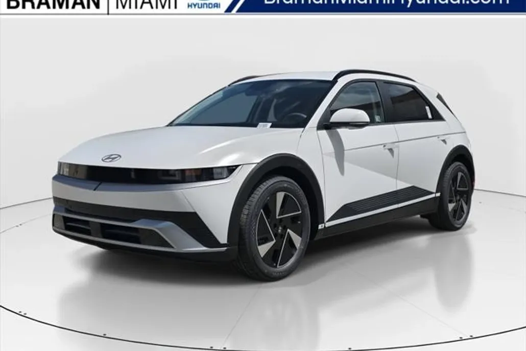 2025 Hyundai Ioniq 5 SEL photo 1