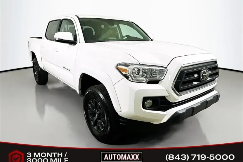 2023 Toyota Tacoma SR5 photo 1